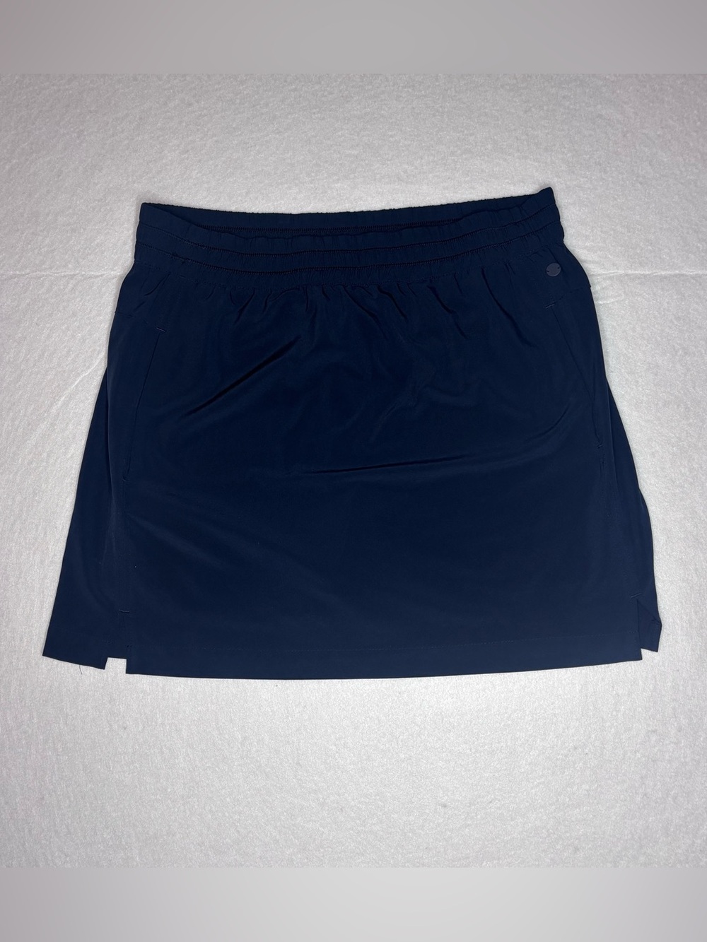 Tommy Bahama Island Zone Active Skort Navy Woman’s Size Small